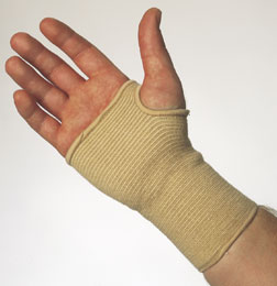 Slip On Wrist Compression - Large